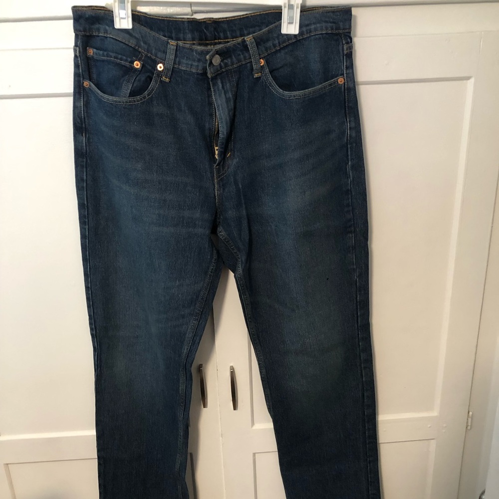 Levi’s 36x34 straight fit jeans